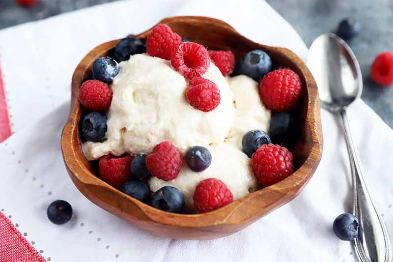 yoghurt-frozen-kenikmatan-dan-kesehatan 
